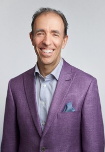 Webinar hosting presenter 