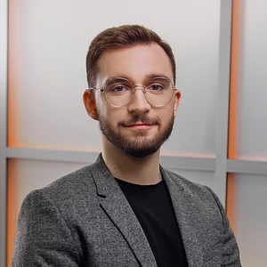 Webinar hosting presenter 