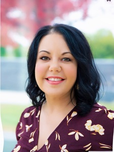 Webinar hosting presenter 