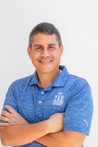 Webinar hosting presenter Dan Henn