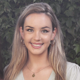 Webinar hosting presenter 