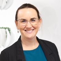 Webinar hosting presenter 