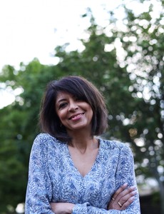 Webinar hosting presenter Ros Mussa