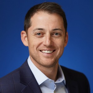 Webinar hosting presenter 