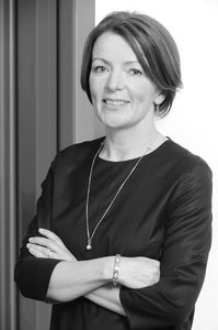 Webinar hosting presenter 