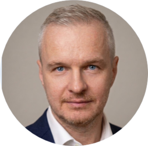 Webinar hosting presenter 