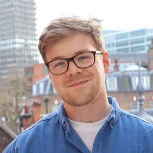 Webinar hosting presenter 