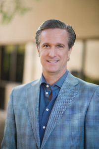 Webinar hosting presenter 