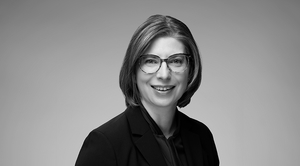 Webinar hosting presenter 