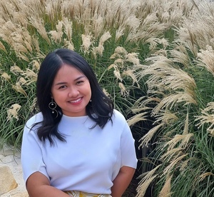 Webinar hosting presenter 