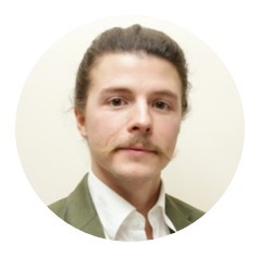 Webinar hosting presenter 