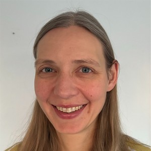 Webinar hosting presenter 