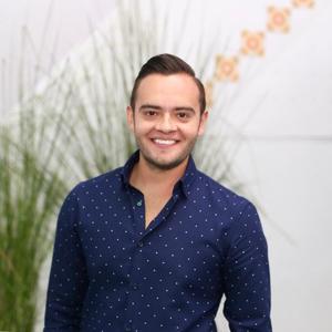Webinar hosting presenter 