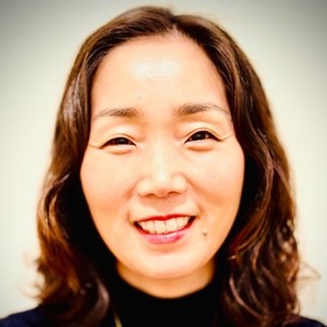 Webinar hosting presenter 