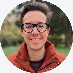 Webinar hosting presenter 