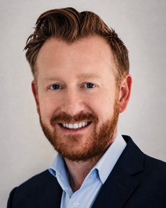 Webinar hosting presenter 