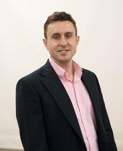Webinar hosting presenter 