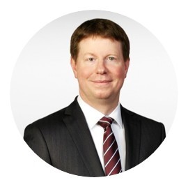 Webinar hosting presenter 