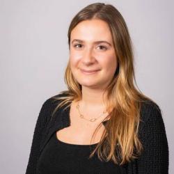 Webinar hosting presenter 