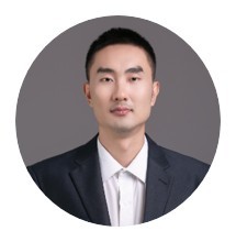 Webinar hosting presenter 
