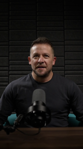 Webinar hosting presenter 