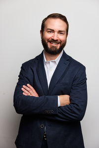 Webinar hosting presenter 