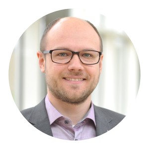 Webinar hosting presenter 