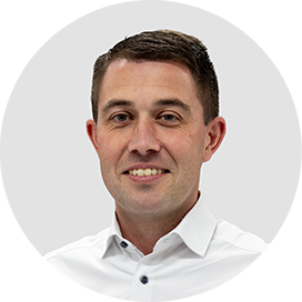 Webinar hosting presenter 