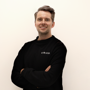 Webinar hosting presenter 