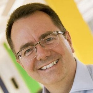 Webinar hosting presenter 