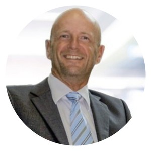 Webinar hosting presenter 