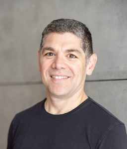 Webinar hosting presenter 