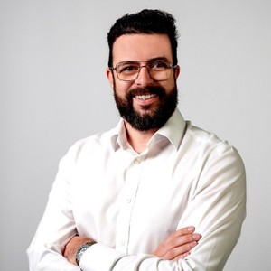 Webinar hosting presenter 