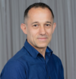 Webinar hosting presenter -A8DBD81F