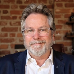 Webinar hosting presenter Bill Abel