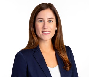 Webinar hosting presenter Kristin McKenna