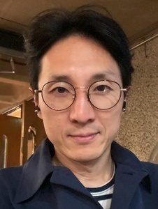 Webinar hosting presenter 