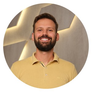 Webinar hosting presenter 