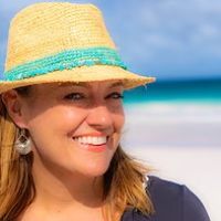 Webinar hosting presenter 