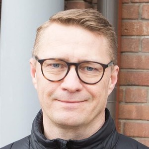Webinar hosting presenter 
