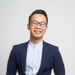 Webinar hosting presenter 