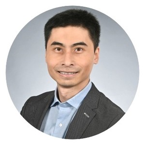 Webinar hosting presenter 