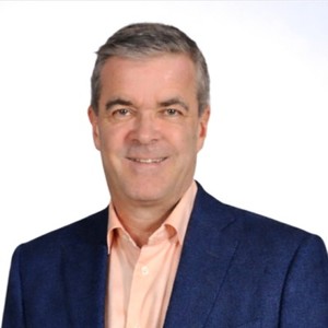Webinar hosting presenter 