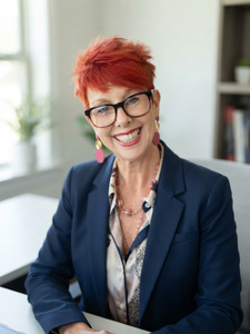 Webinar hosting presenter 