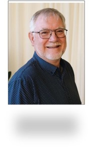 Webinar hosting presenter 