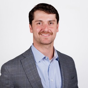 Webinar hosting presenter Thomas Ruocchio