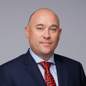Webinar hosting presenter Giles House