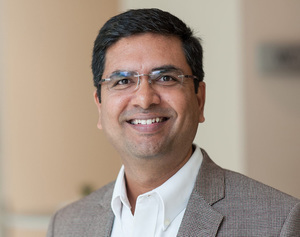 Webinar hosting presenter 