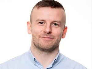 Webinar hosting presenter 