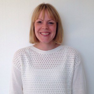 Webinar hosting presenter Leona Dean